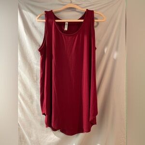 Zenana: Dk. Maroon, Size 1X Luxe Rayon Round Neck Hi-Low Hem Tank Top.